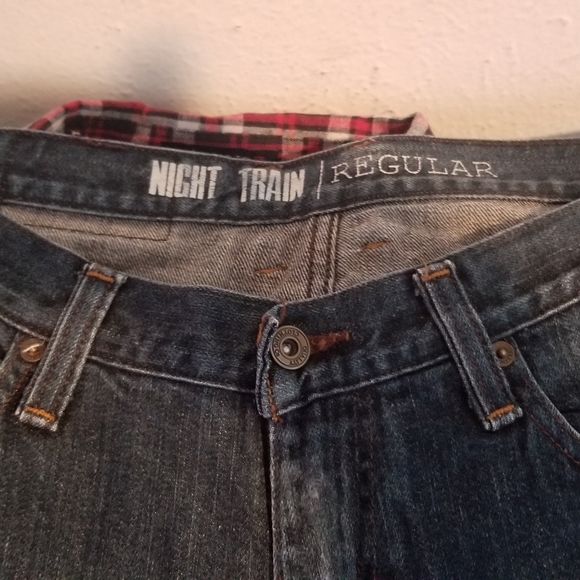 Freeworld - Picture 2 of 4